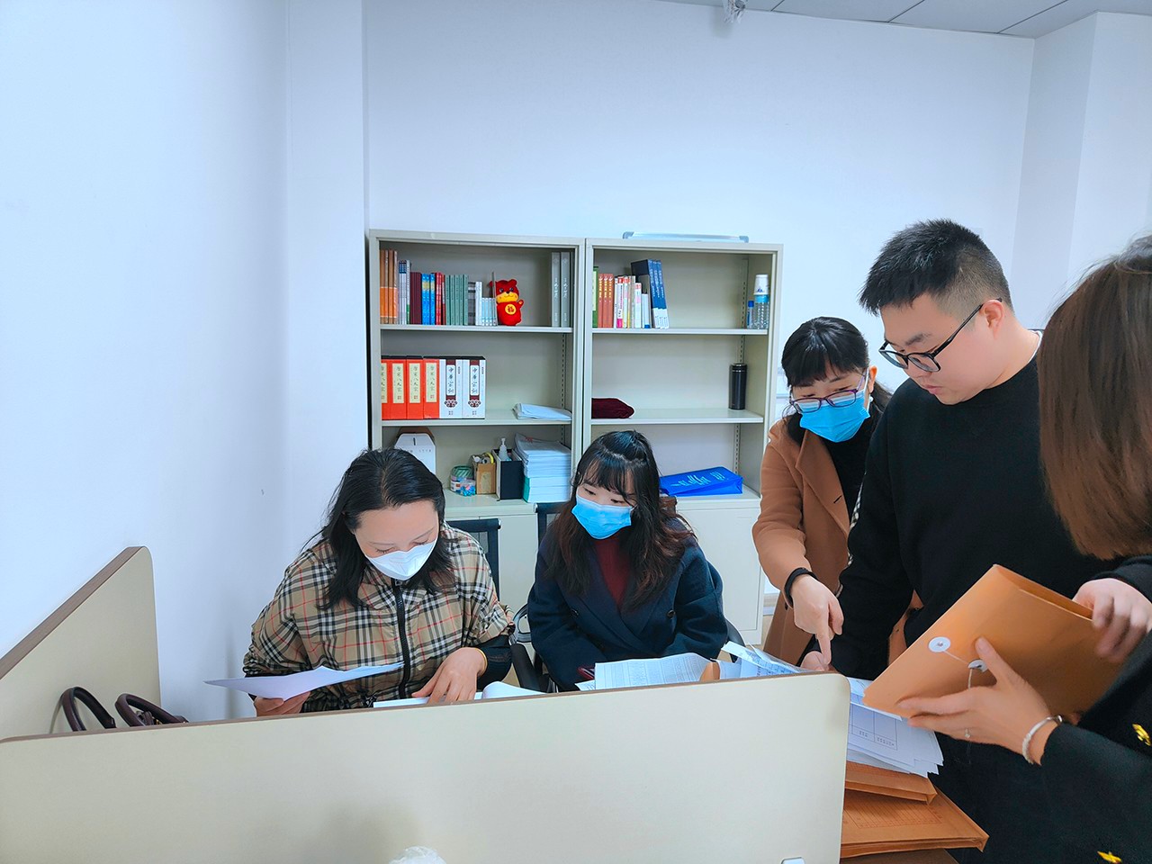 全省职业院校办学行为专项督查工作组莅临我校指导工作