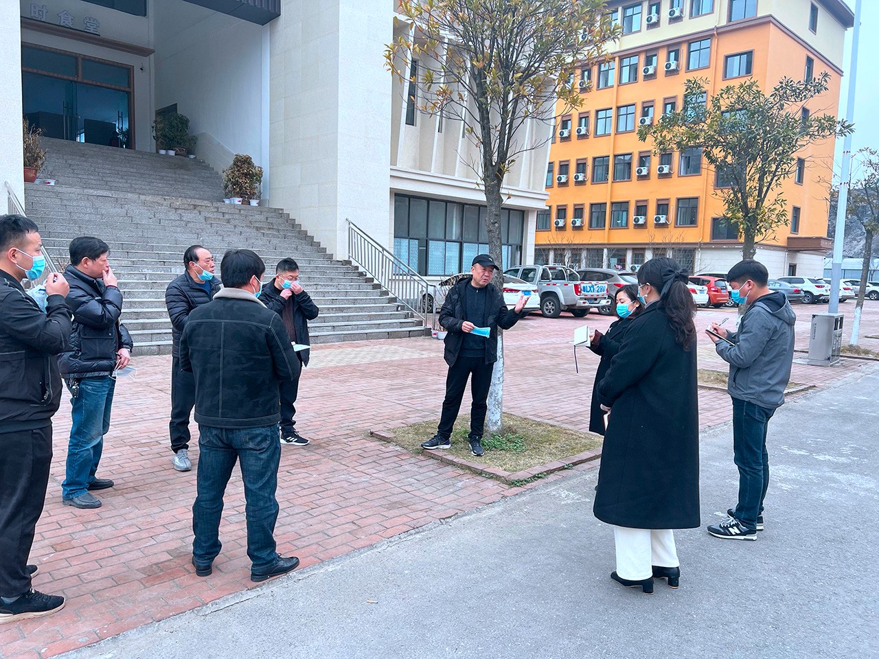 我校开展校园安全生产检查