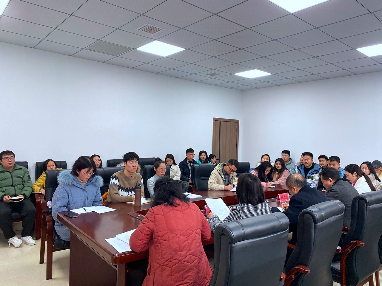 开云app官方在线入口（拟）召开全体教职工大会