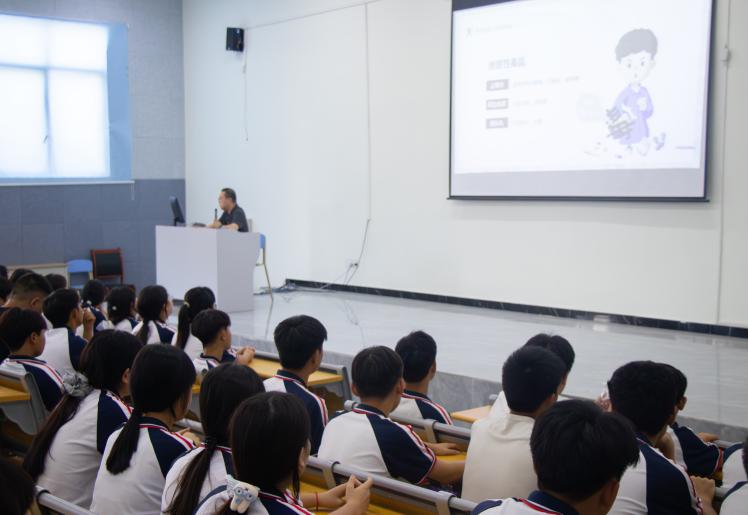 mmexport1757338194694