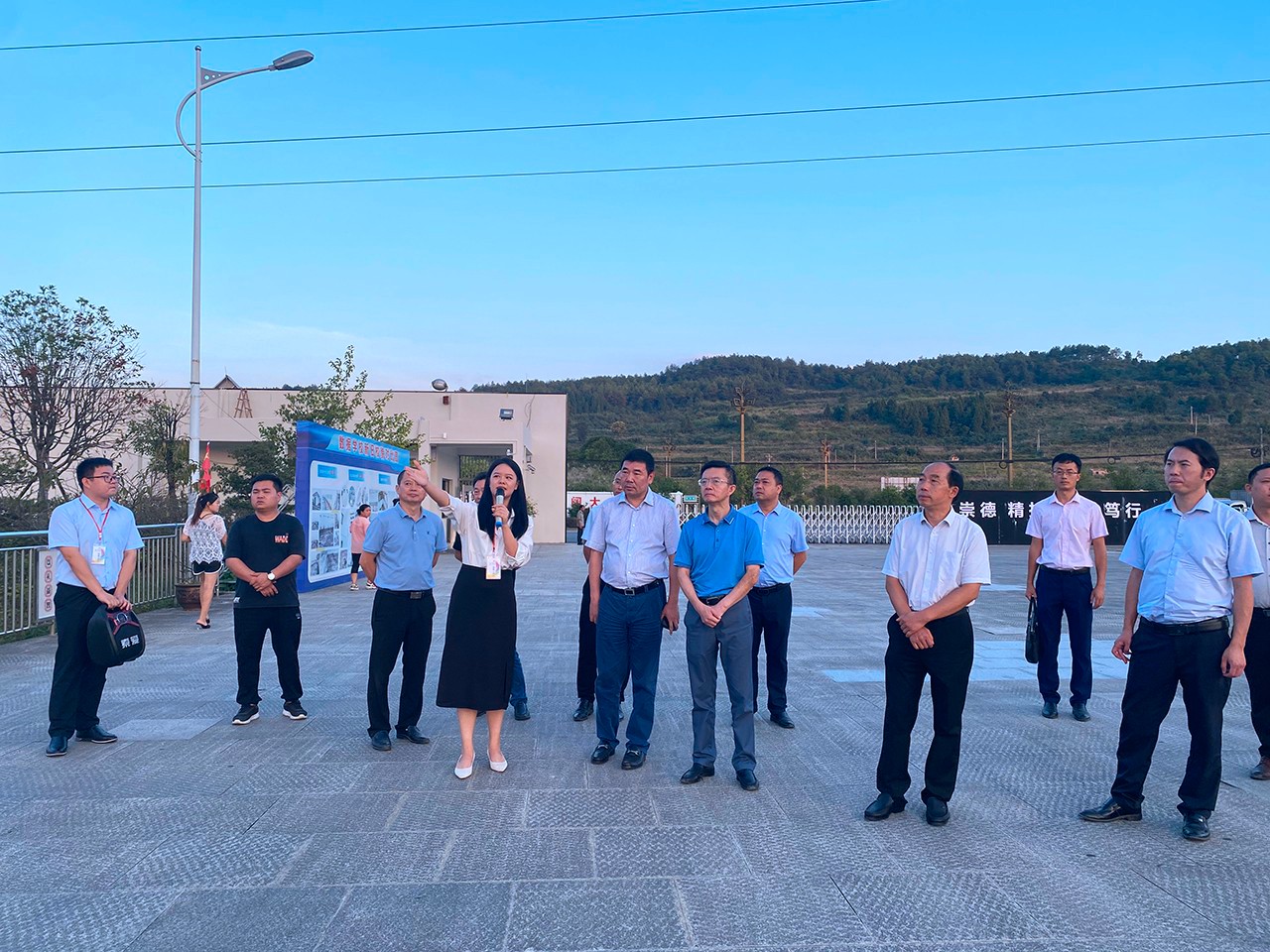 省教育厅一级巡视员鞠洪同志到开云app官方在线入口调研