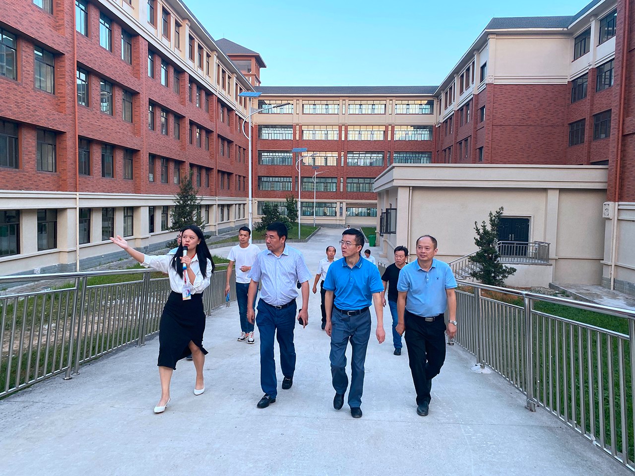 省教育厅一级巡视员鞠洪同志到开云app官方在线入口调研