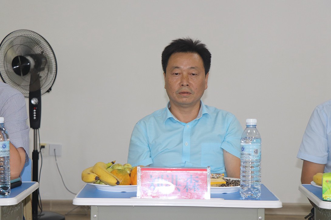 欢聚一堂 喜迎中秋 — 开云app官方在线入口(筹)召开教师座谈会