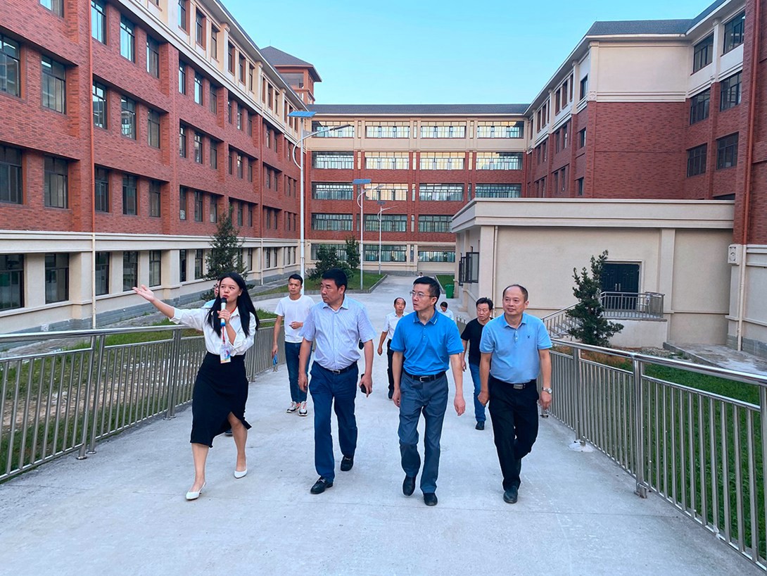 省教育厅一级巡视员鞠洪同志到开云app官方在线入口调研