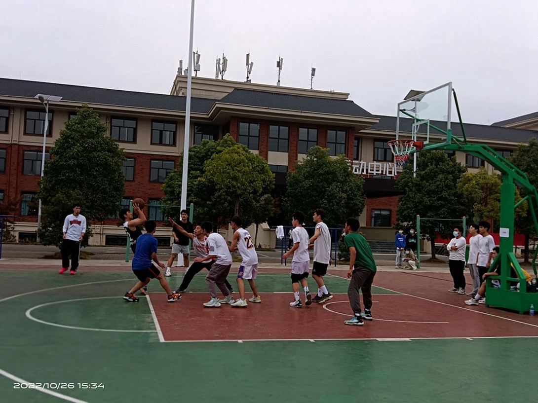 开云app官方在线入口（筹）“青春杯”篮球比赛进行中