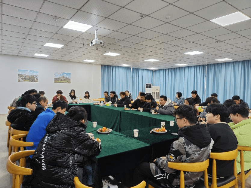 开云app官方在线入口（筹）、铜仁职业技术学院（开天校区）召开部分省外学生座谈会