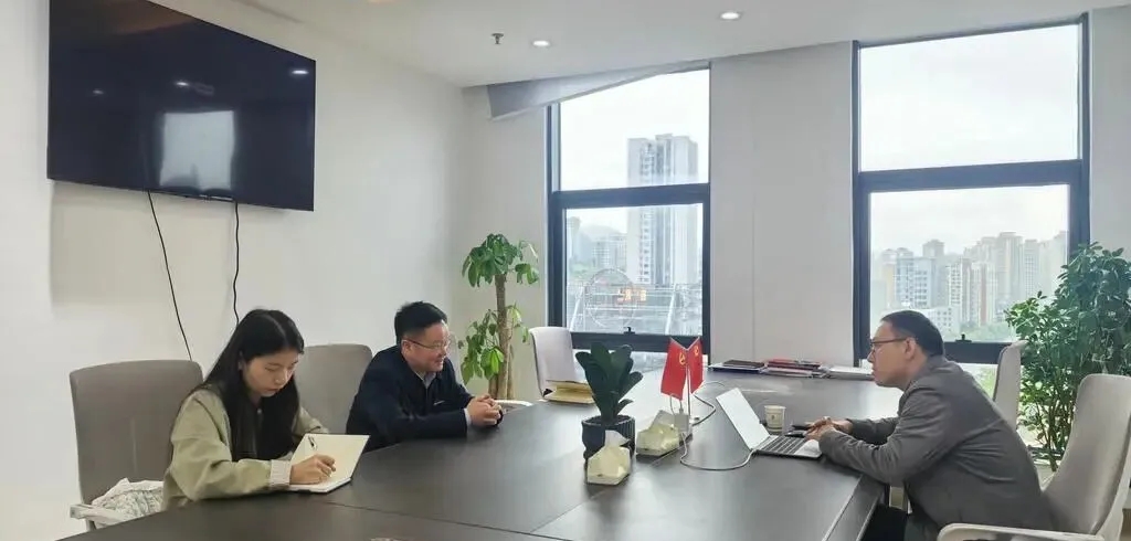 访企拓岗促就业——开云app官方在线入口党委副书记、校长刘春斌带队赴贵州金蛋数链科技有限公司走访交流