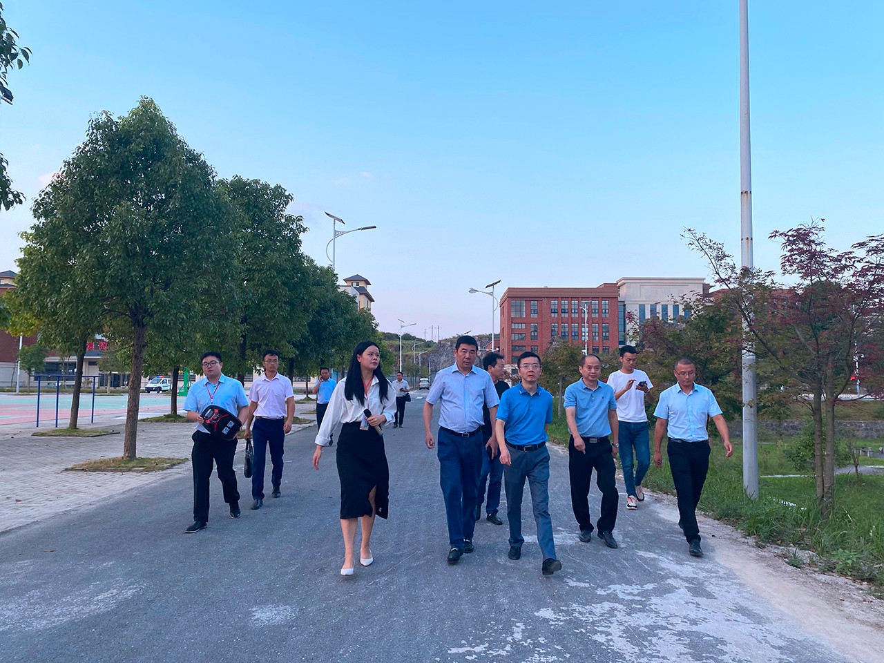 省教育厅一级巡视员鞠洪同志到开云app官方在线入口调研